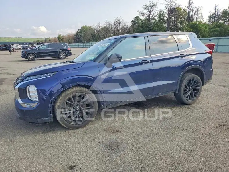 2022 Mitsubishi OUTLANDER фото