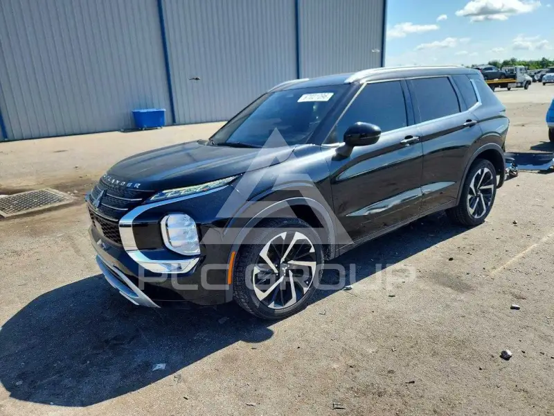 2022 Mitsubishi OUTLANDER фото
