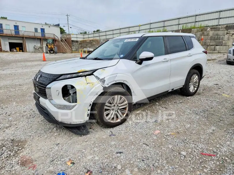 2022 Mitsubishi OUTLANDER фото
