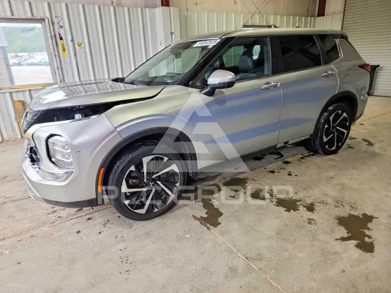 2022 Mitsubishi OUTLANDER фото