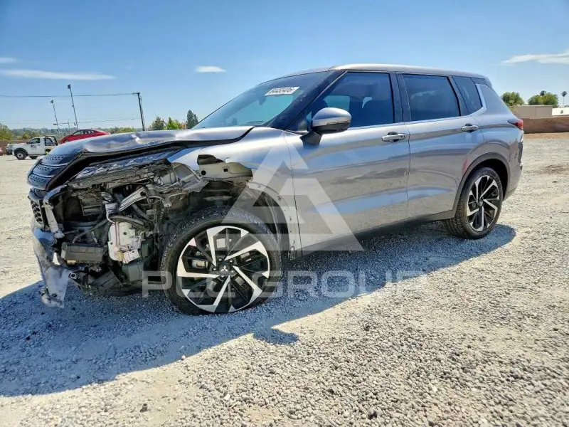 2022 Mitsubishi OUTLANDER фото