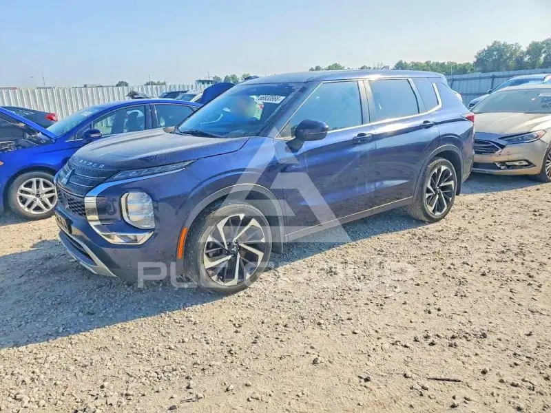 2022 Mitsubishi OUTLANDER фото