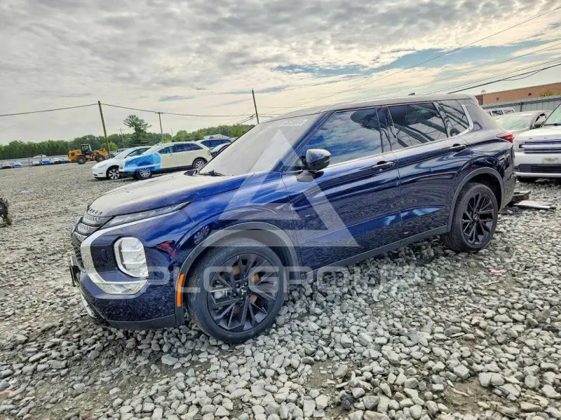2022 Mitsubishi OUTLANDER фото