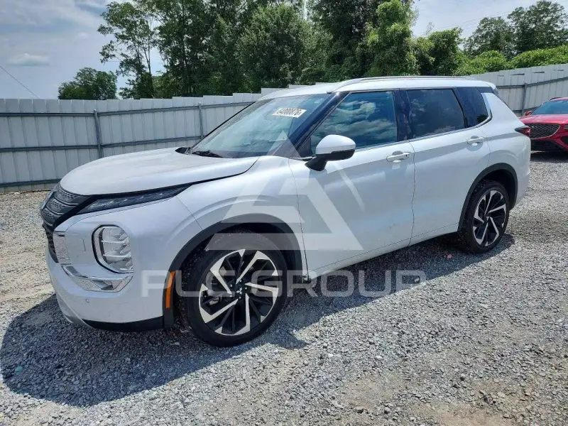 2022 Mitsubishi OUTLANDER фото