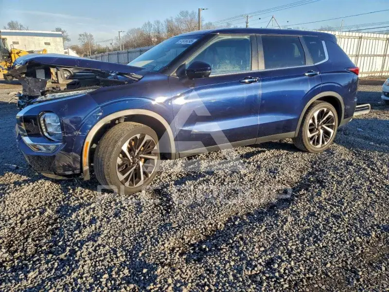 2022 Mitsubishi OUTLANDER фото
