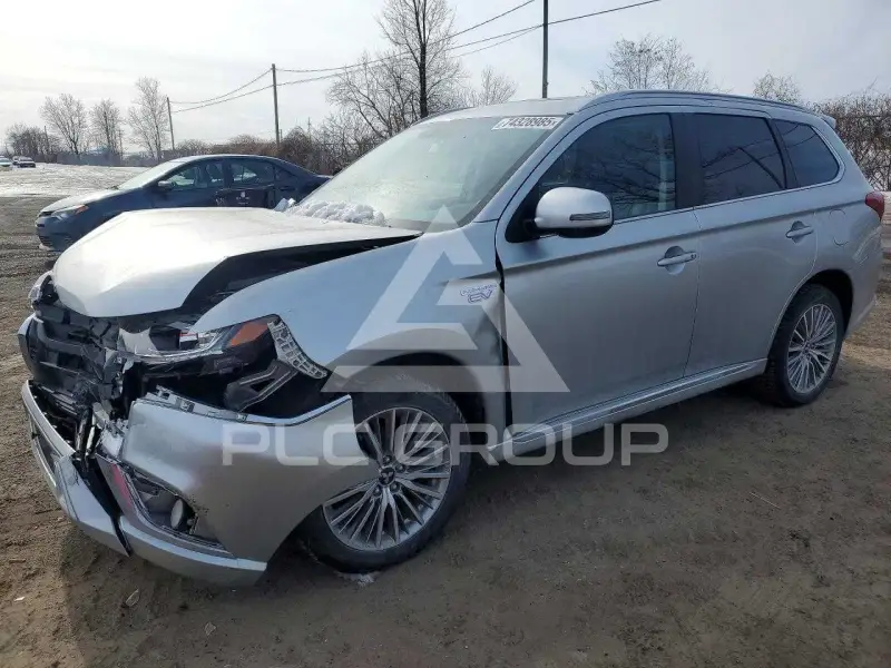 2022 Mitsubishi OUTLANDER фото