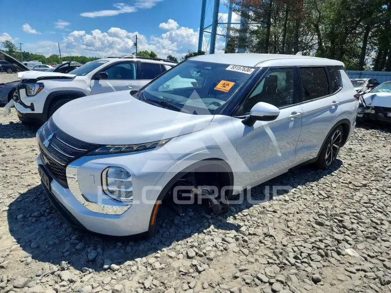 2022 Mitsubishi OUTLANDER фото