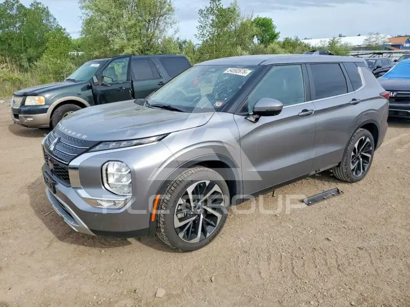 2022 Mitsubishi OUTLANDER фото