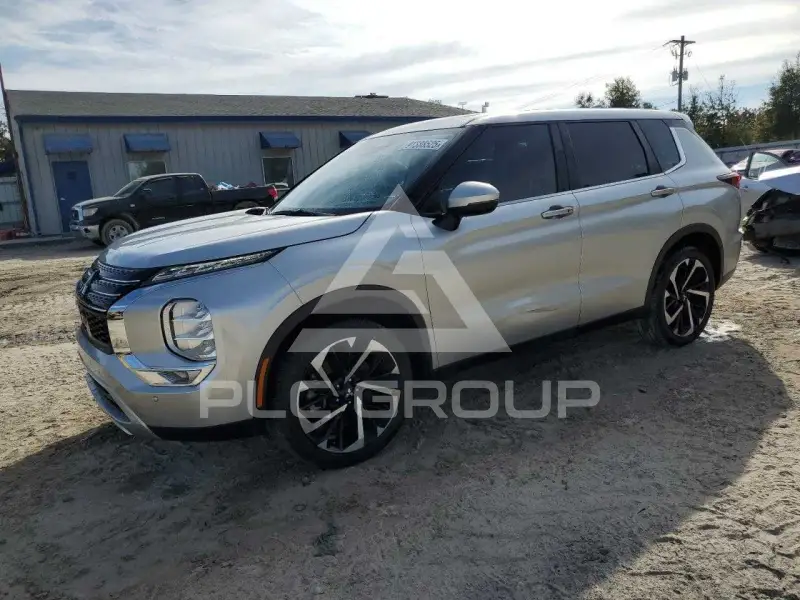 2022 Mitsubishi OUTLANDER фото