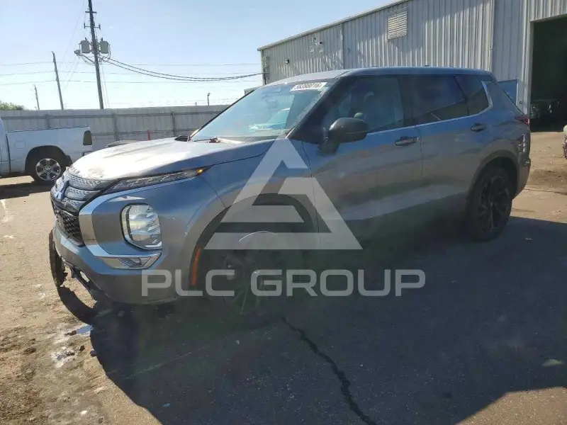 2022 Mitsubishi OUTLANDER фото