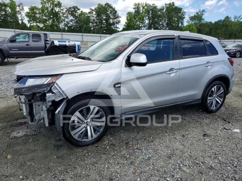 2022 Mitsubishi OUTLANDER фото