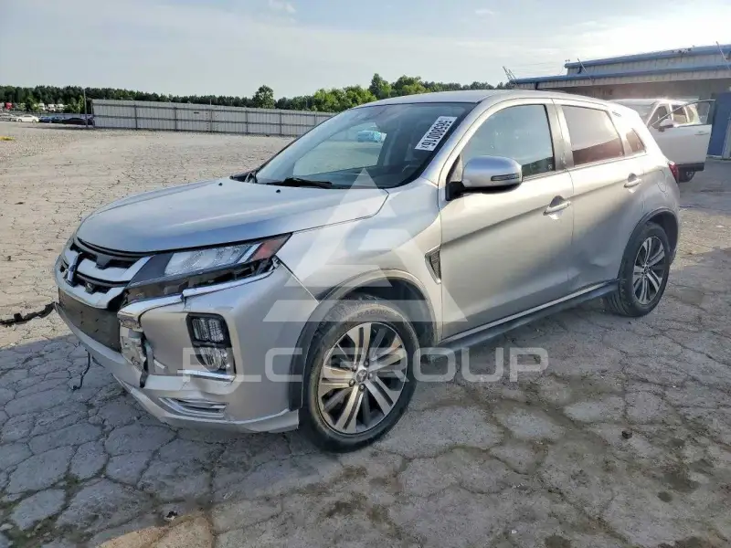 2022 Mitsubishi OUTLANDER photo
