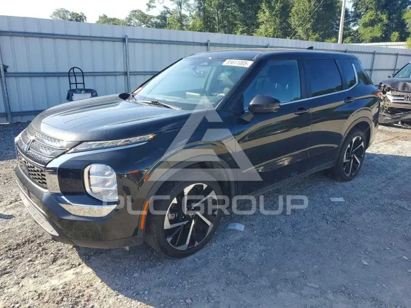 2022 Mitsubishi OUTLANDER photo