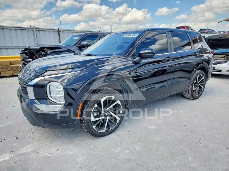 2022 Mitsubishi OUTLANDER фото
