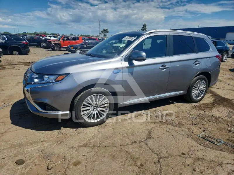 2022 Mitsubishi OUTLANDER фото