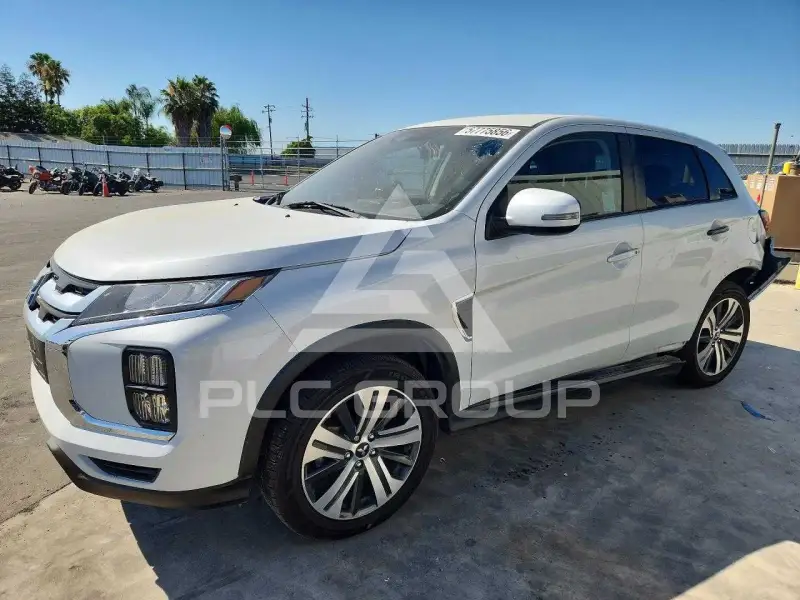 2022 Mitsubishi OUTLANDER фото