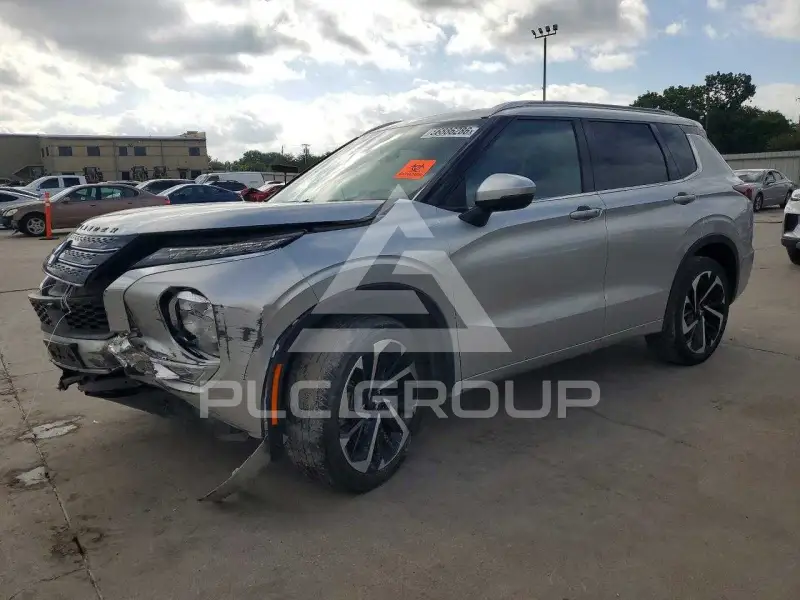 2022 Mitsubishi OUTLANDER фото
