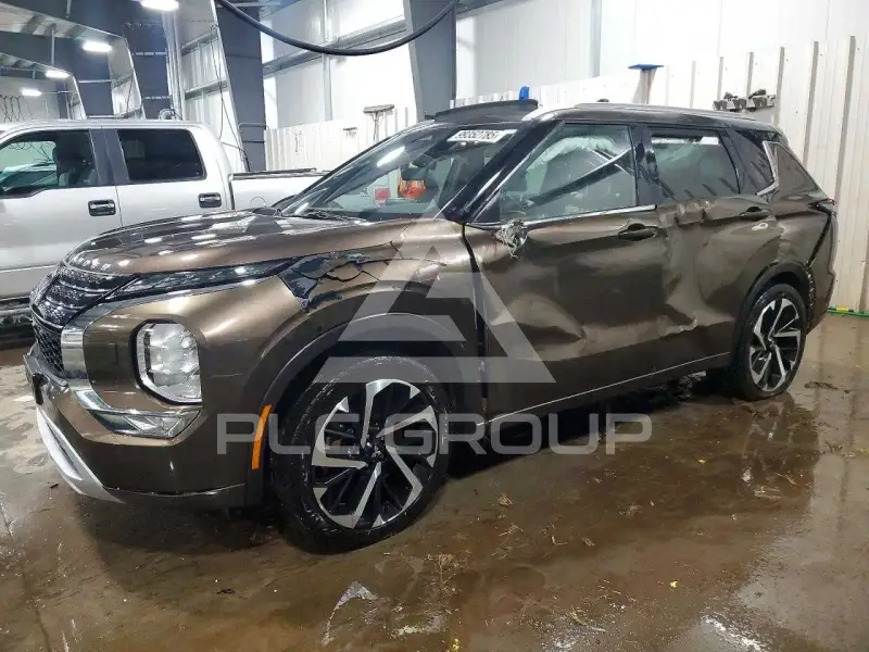 2022 Mitsubishi OUTLANDER фото