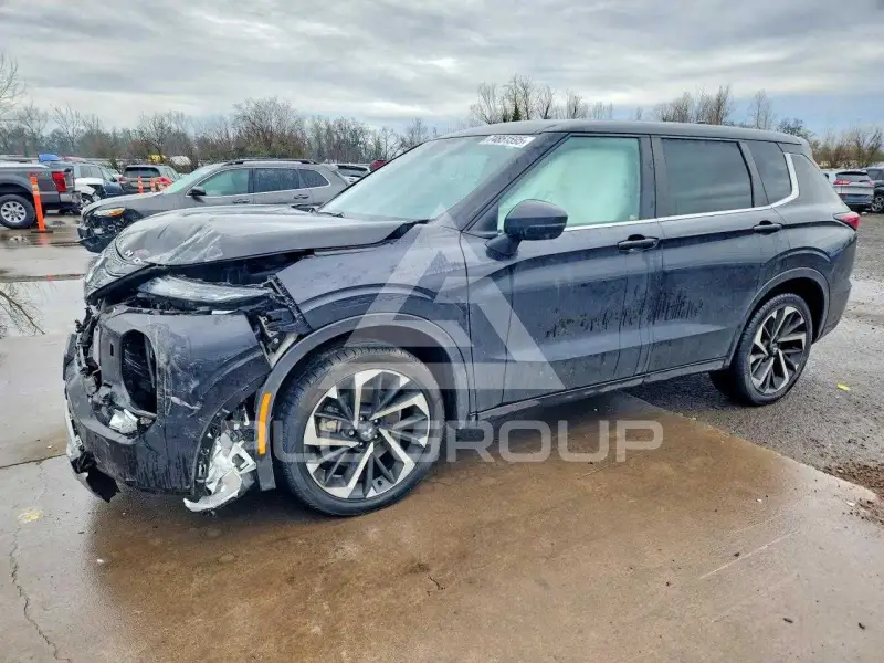 2022 Mitsubishi OUTLANDER фото