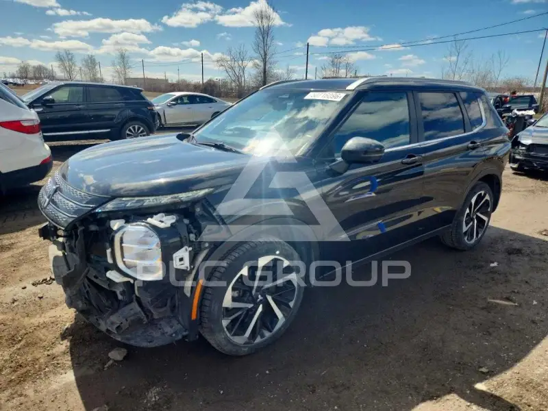 2022 Mitsubishi OUTLANDER photo