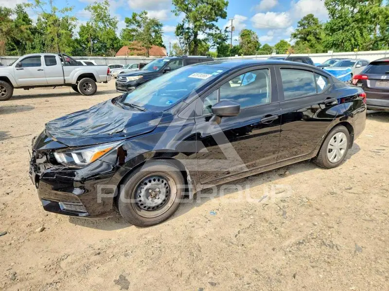 2022 Nissan VERSA photo