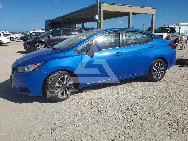 2022 Nissan VERSA фото