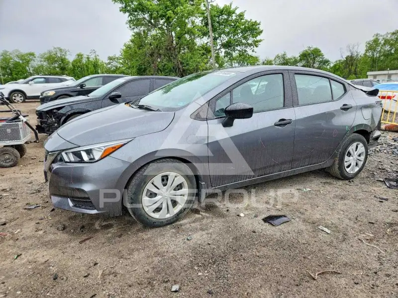 2022 Nissan VERSA photo