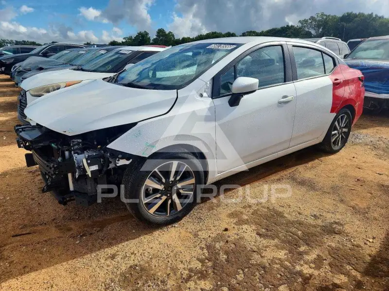 2022 Nissan VERSA photo