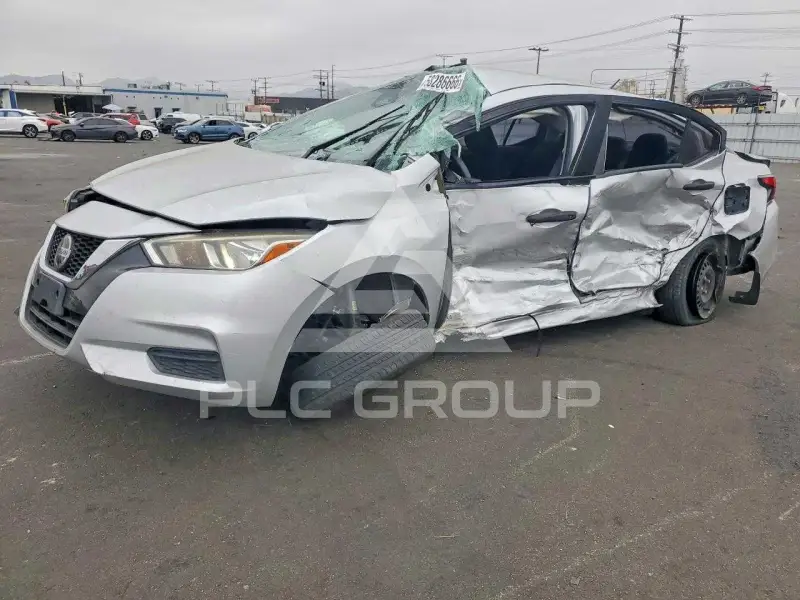 2022 Nissan VERSA фото