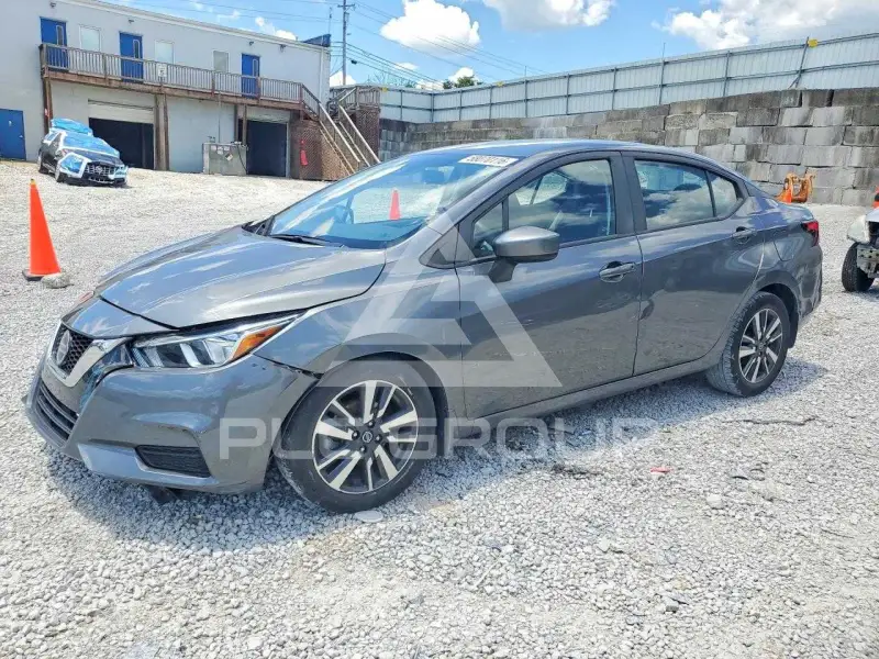 2022 Nissan VERSA photo