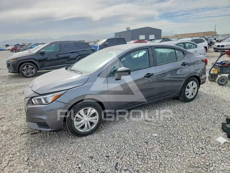 2022 Nissan VERSA фото