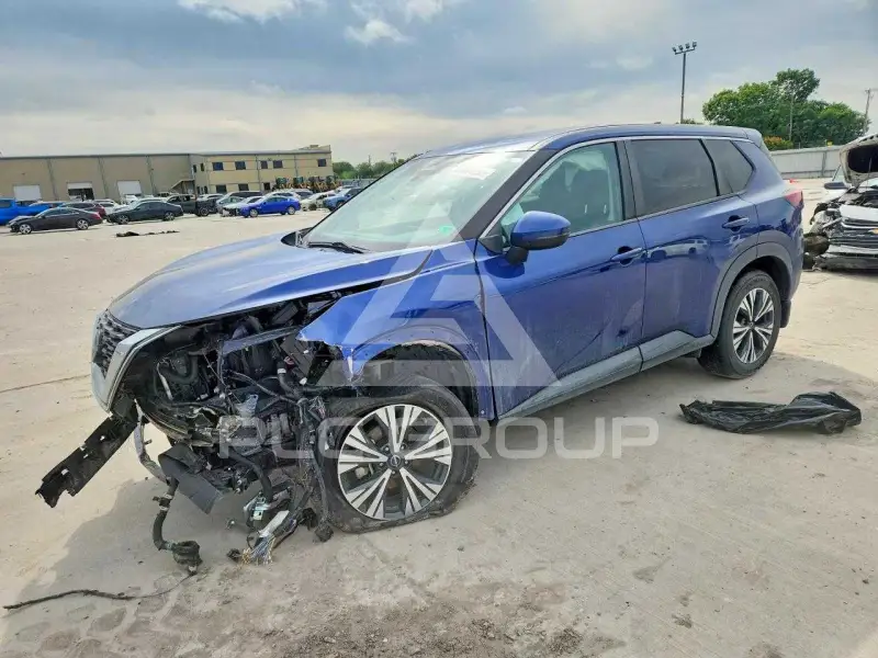 2022 Nissan ROGUE photo