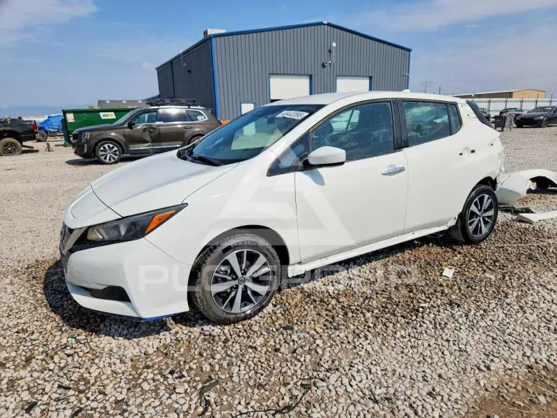 2022 Nissan LEAF фото