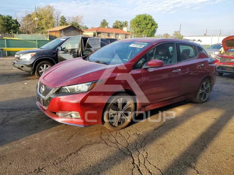 2022 Nissan LEAF photo