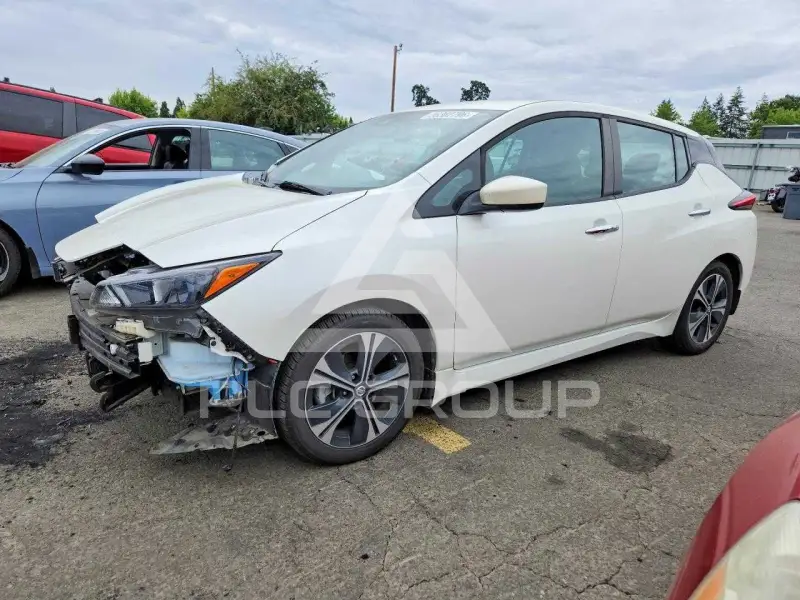 2022 Nissan LEAF фото