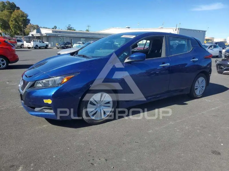 2022 Nissan LEAF photo