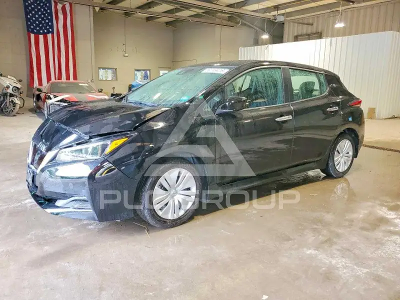 2022 Nissan LEAF фото