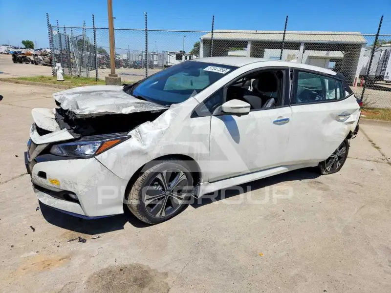 2022 Nissan LEAF фото