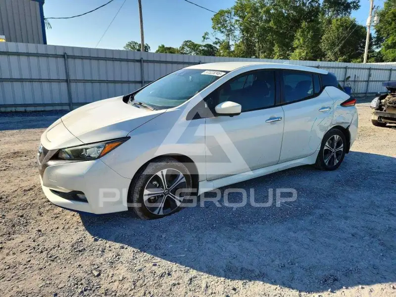 2022 Nissan LEAF фото