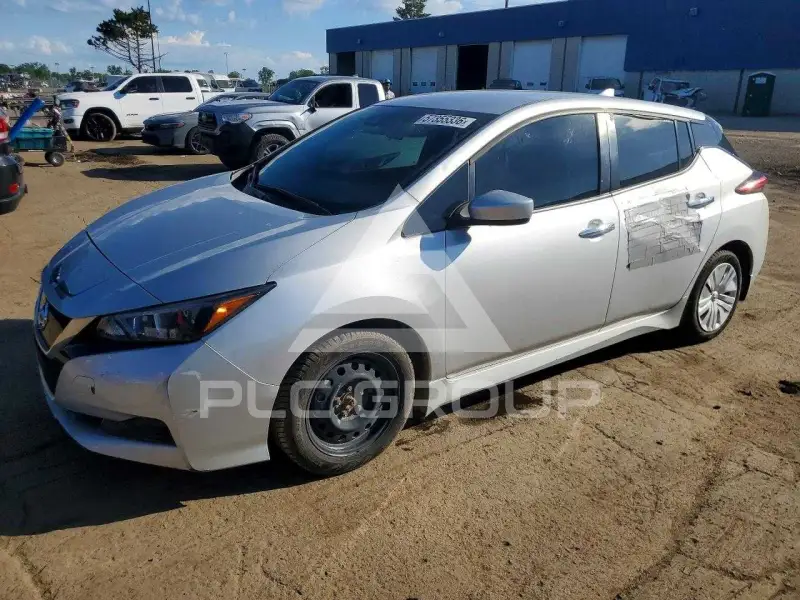 2022 Nissan LEAF фото