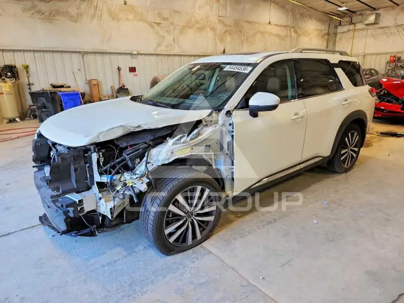 2022 Nissan PATHFINDER photo