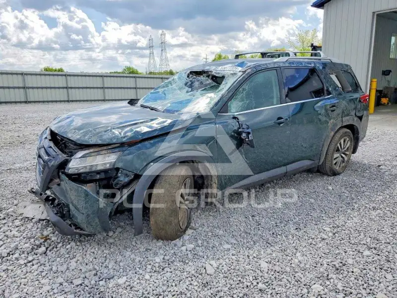 2022 Nissan PATHFINDER photo
