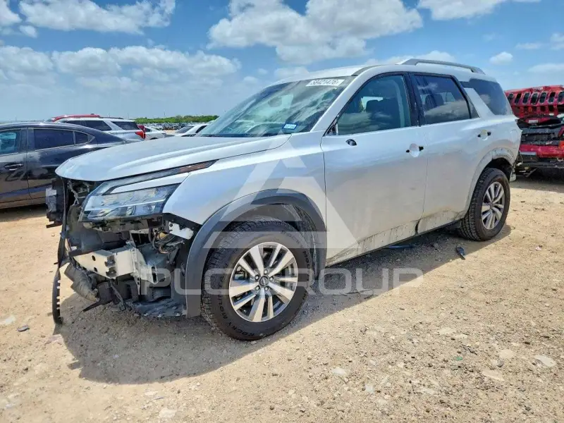 2022 Nissan PATHFINDER photo