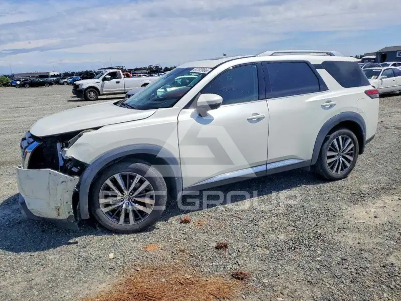 2022 Nissan PATHFINDER фото