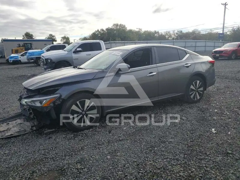 2022 Nissan ALTIMA фото