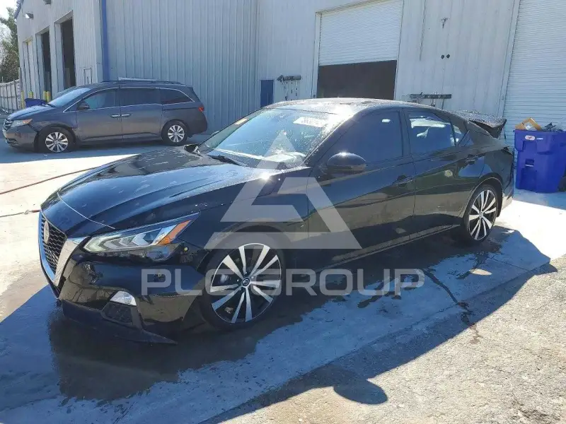 2022 Nissan ALTIMA фото