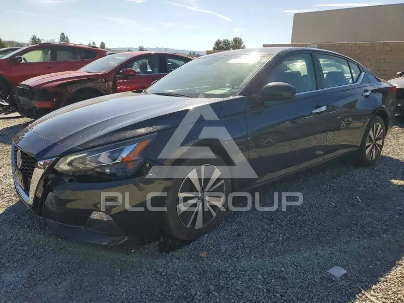 2022 Nissan ALTIMA фото