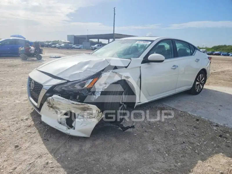 2022 Nissan ALTIMA фото