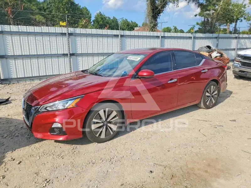 2022 Nissan ALTIMA photo