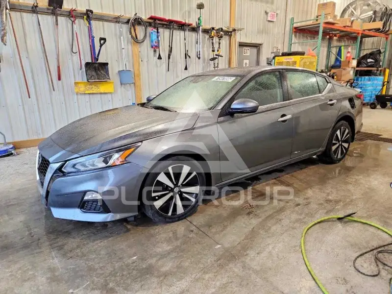 2022 Nissan ALTIMA photo